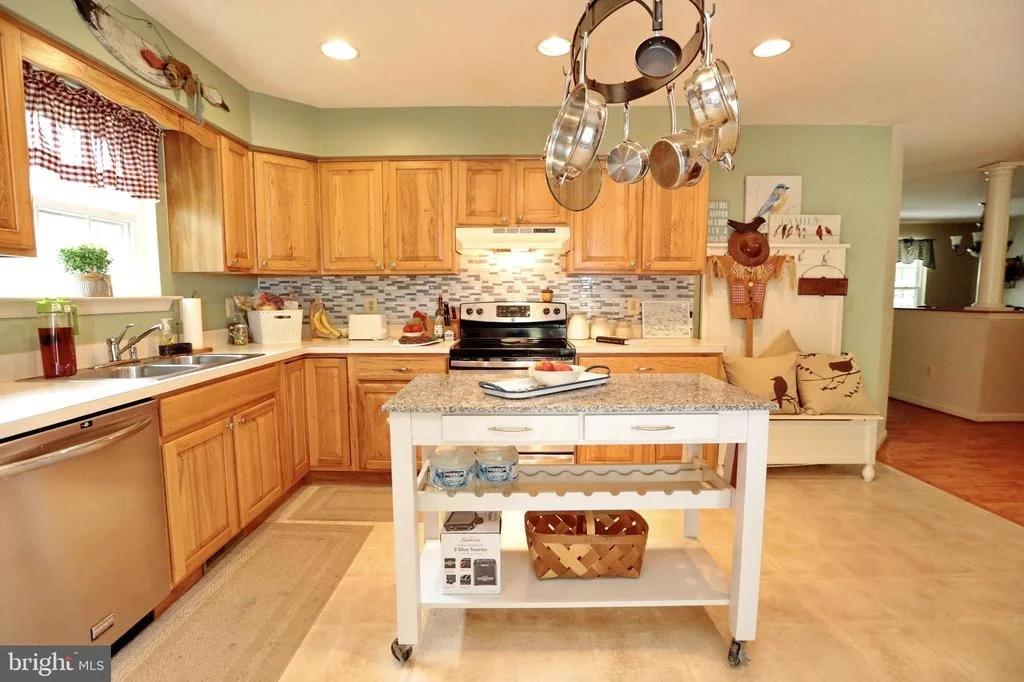 Photo of 42074 STARLIGHT DRIVE