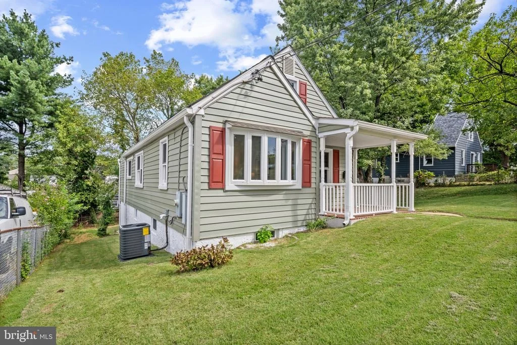 Photo of 210 4TH AVENUE