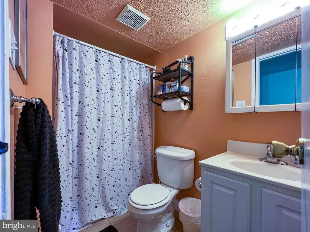 Photo of 121 DEERFIELD PLACE