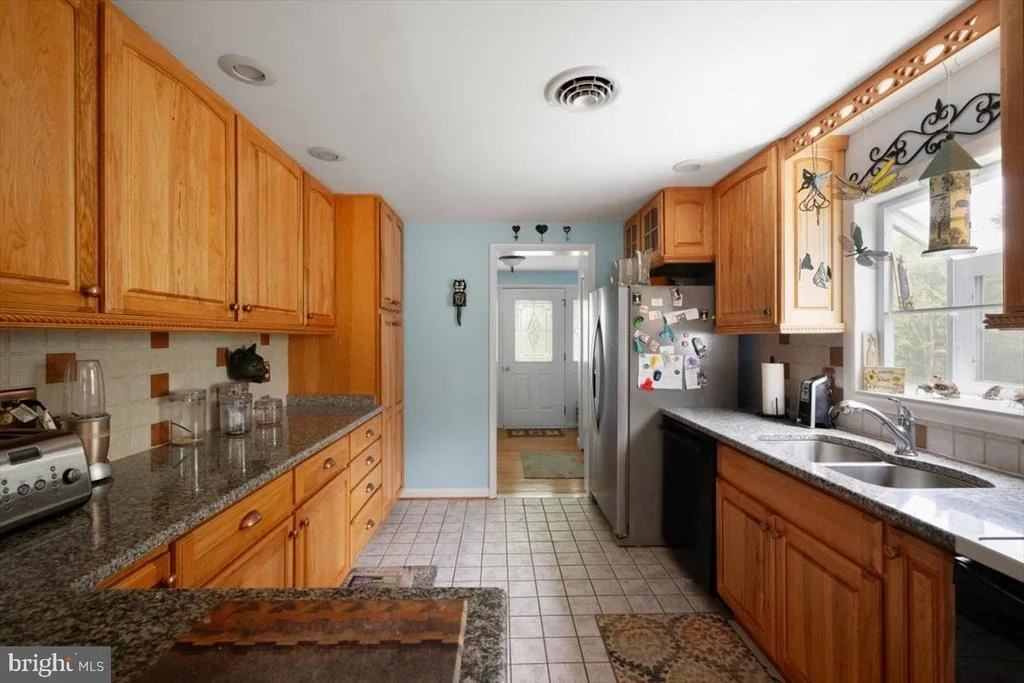 Photo of 1049 LAUREL GROVE ROAD