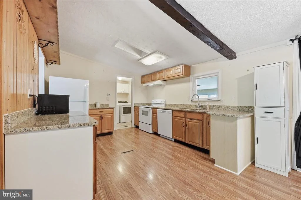 Photo of 16256 MCGREGOR DRIVE
