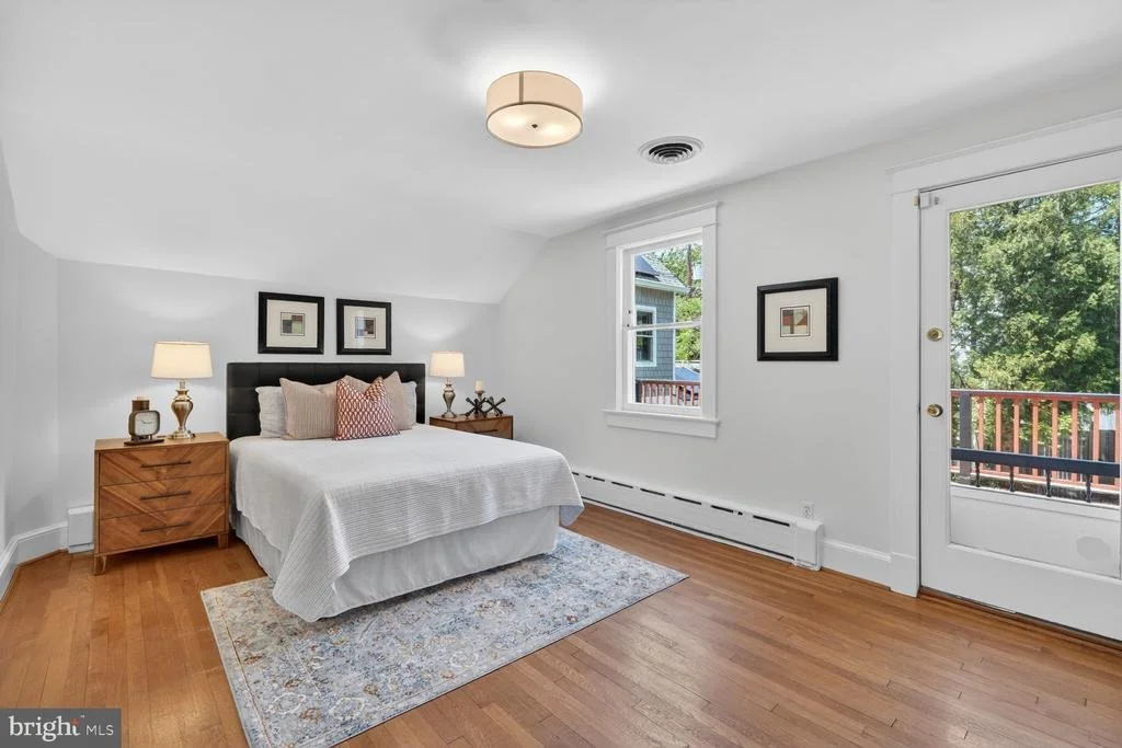 Photo of 4425 P STREET NW