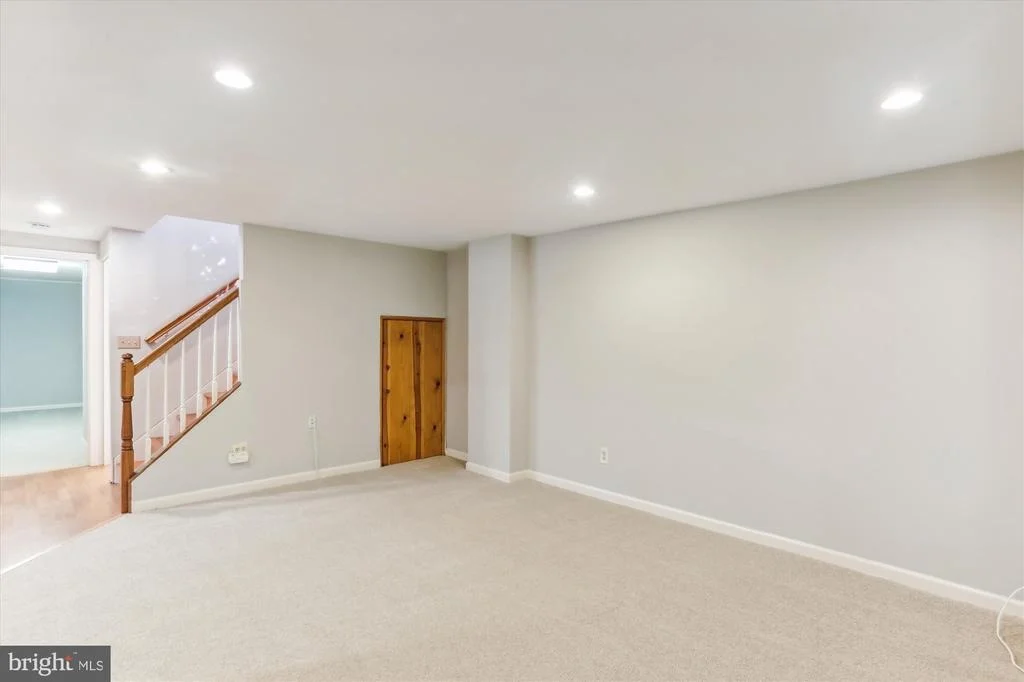 Photo of 816 OLIVE DRIVE