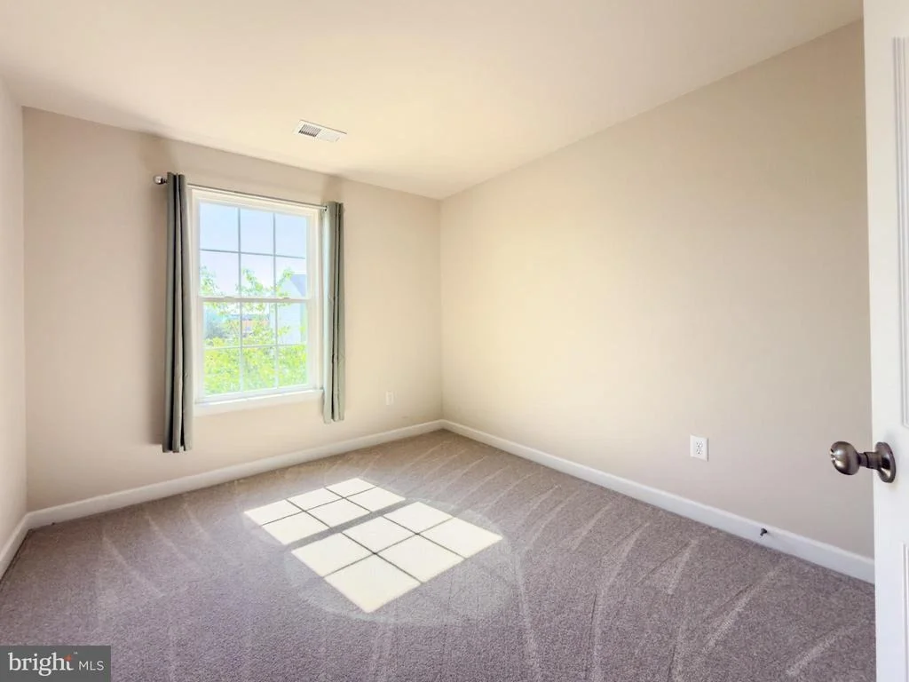 Photo of 2054 SPRING RUN CIRCLE