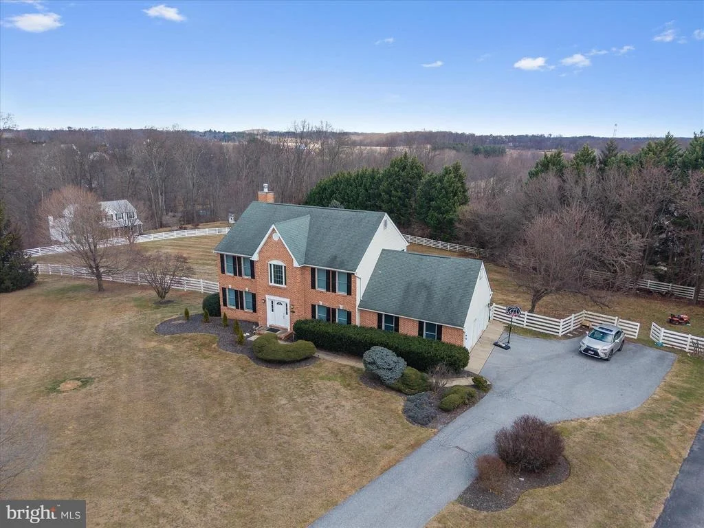 Photo of 2111 WARREN WAY DRIVE