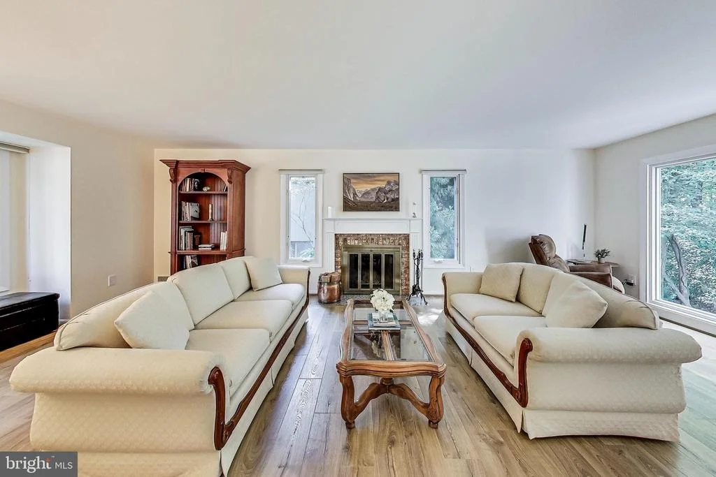 Photo of 2452 FREETOWN DRIVE
