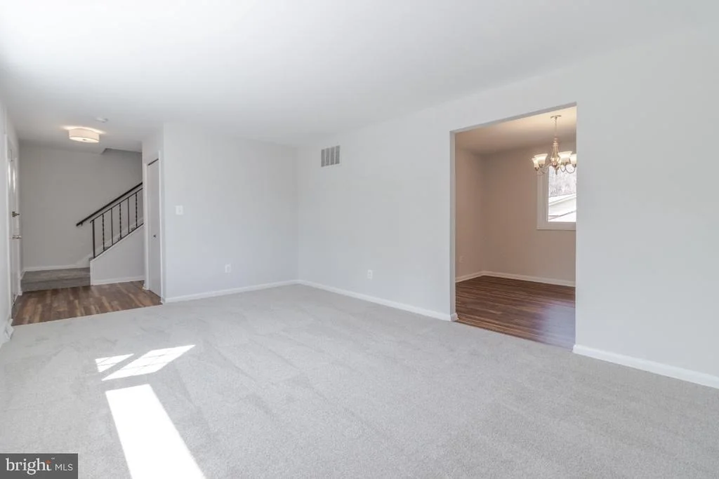 Photo of 16118 KENNY ROAD