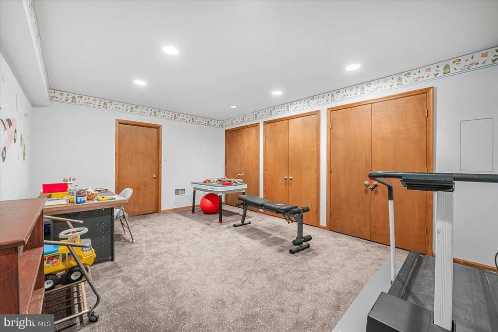 Photo of 10616 WILLOWBROOK DRIVE