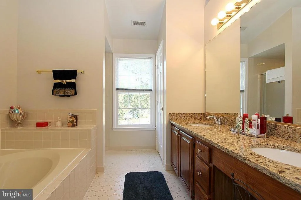 Photo of 2202 EAGLESHAM COURT