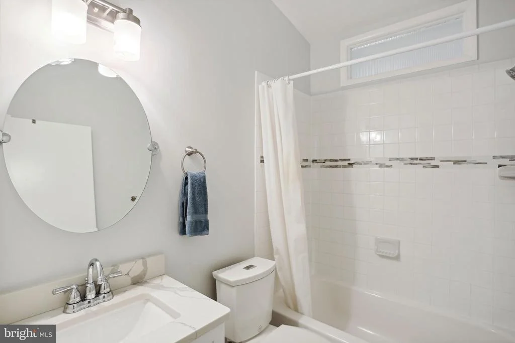 Photo of 222 HILLSBORO DRIVE
