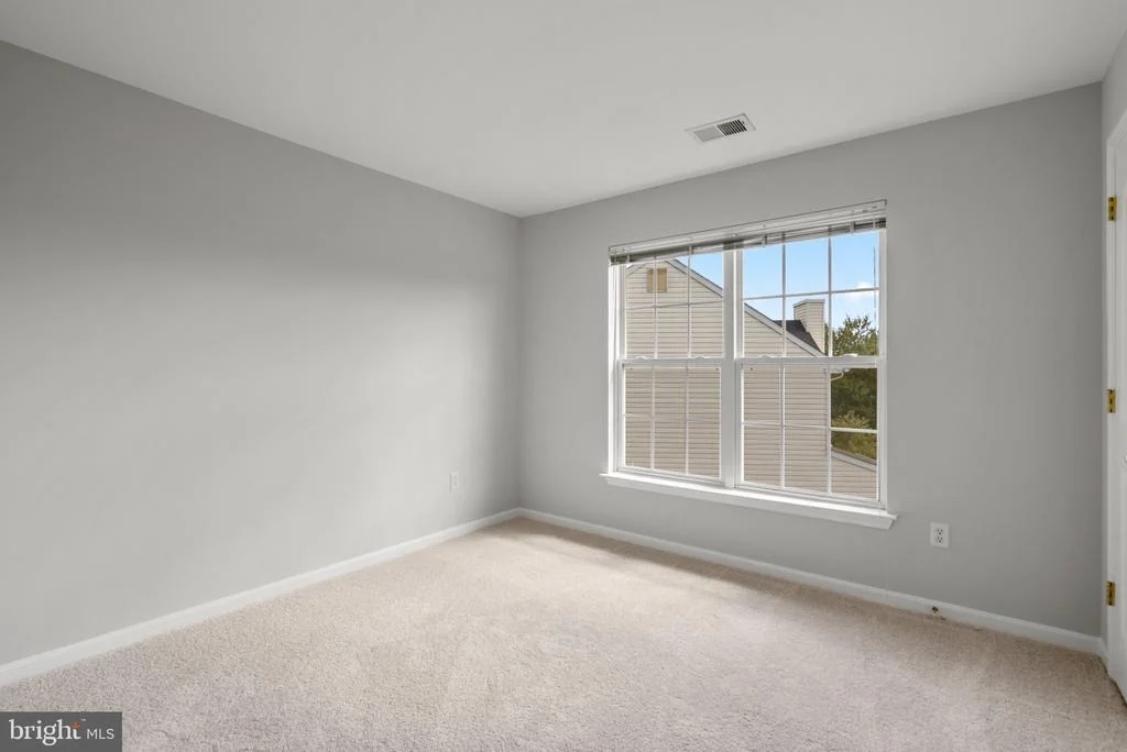 Photo of 18015 COACHMANS ROAD