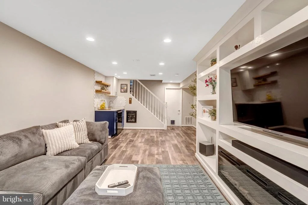Photo of 3907 FAIRVIEW DRIVE