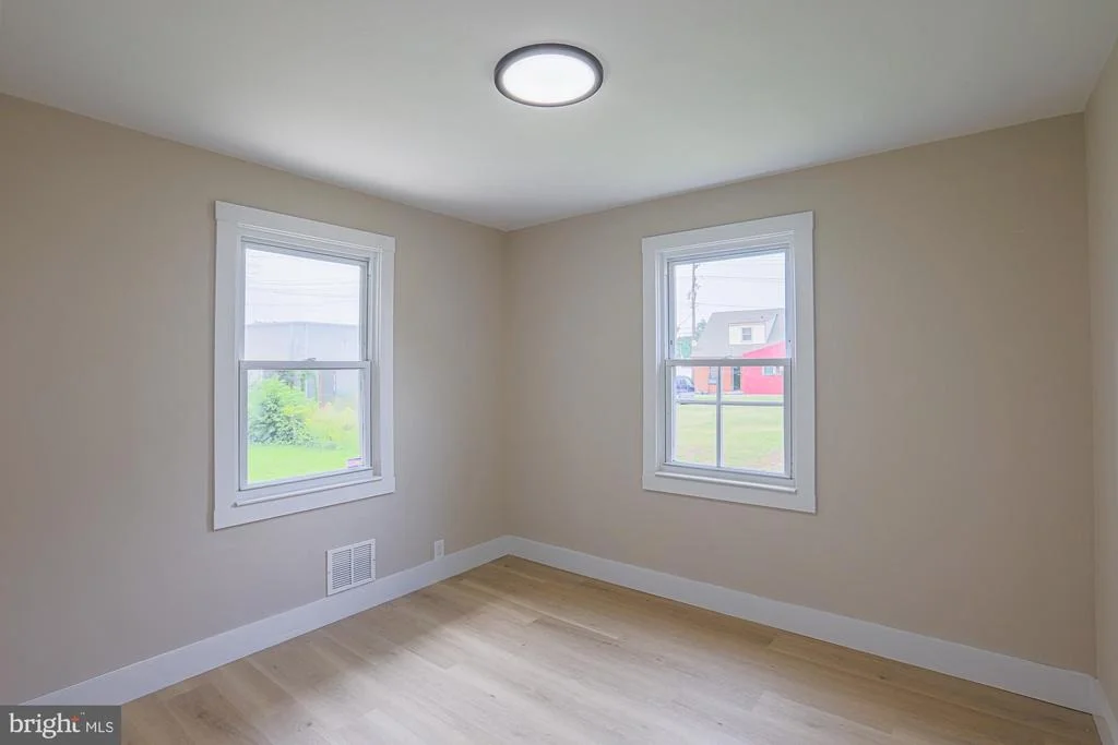 Photo of 3528 MILLVALE ROAD