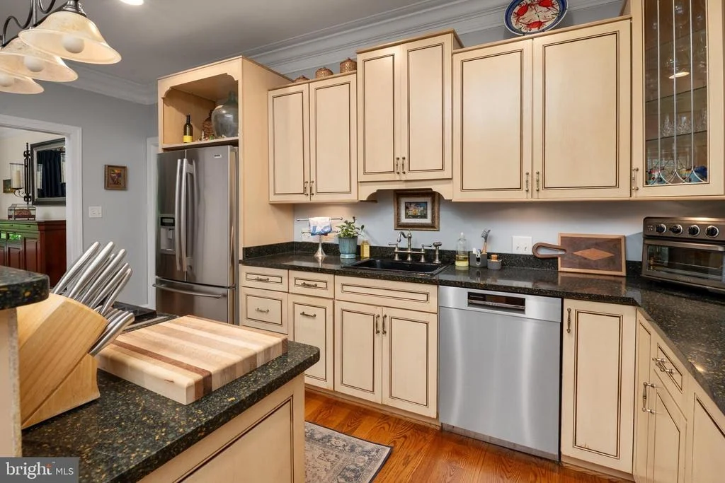 Photo of 5223 GRENOCK DRIVE