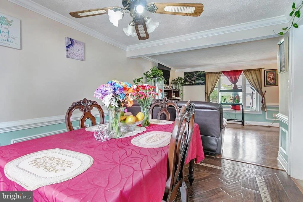 Photo of 1800 LAWNVIEW DRIVE