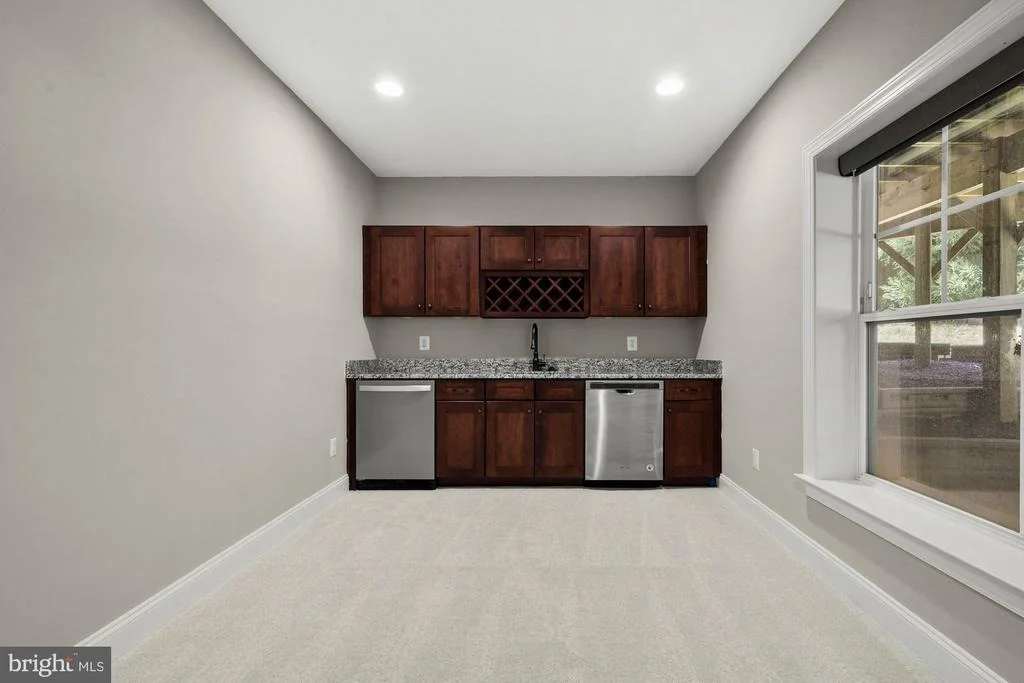 Photo of 8404 STONEWALL DRIVE