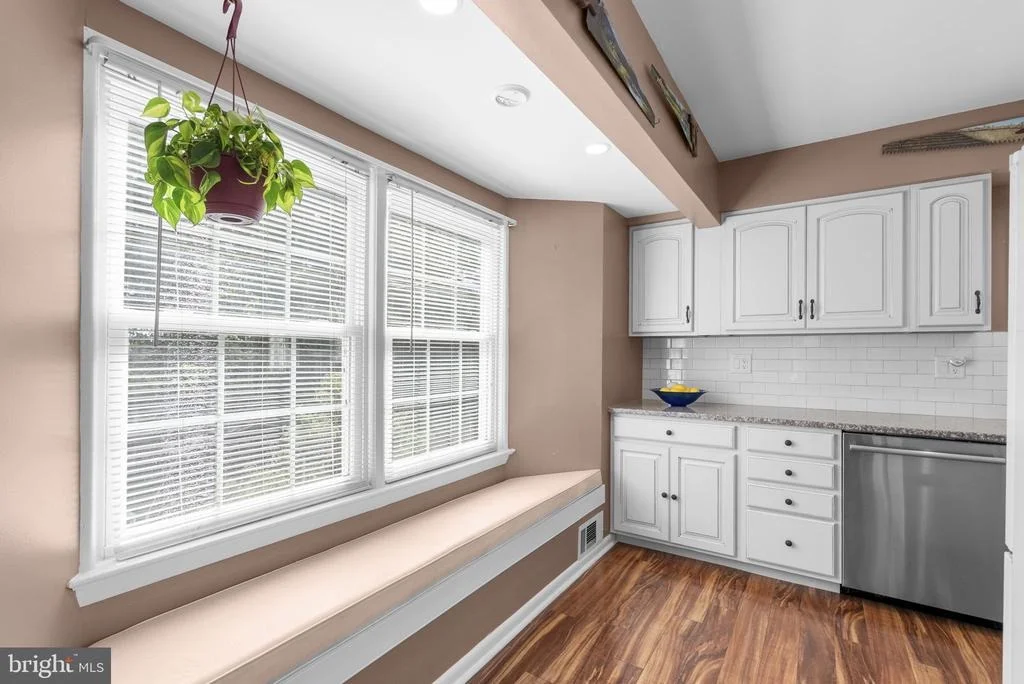 Photo of 1106 BEALL PLACE