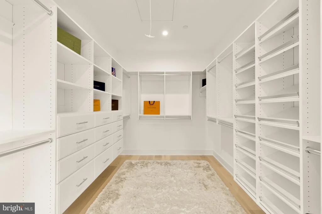 Photo of 9508 FOREST ROAD