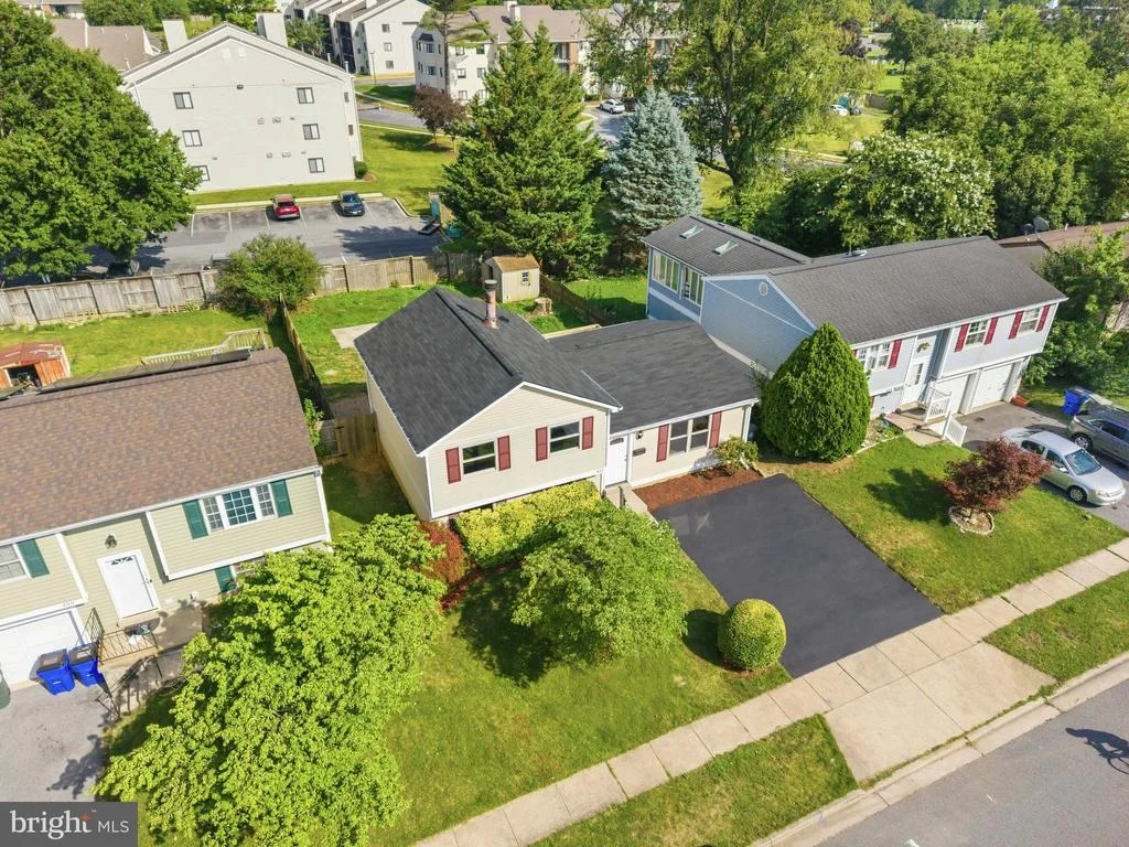 Photo of 452 CENTER STREET