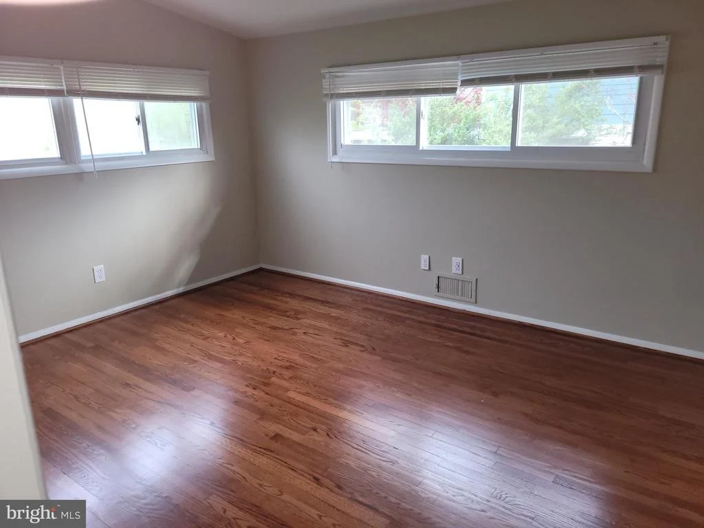 Photo of 6805 PIMLICO DRIVE