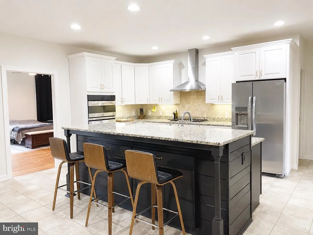 Photo of 1225 MIDDLE RIVER ROAD