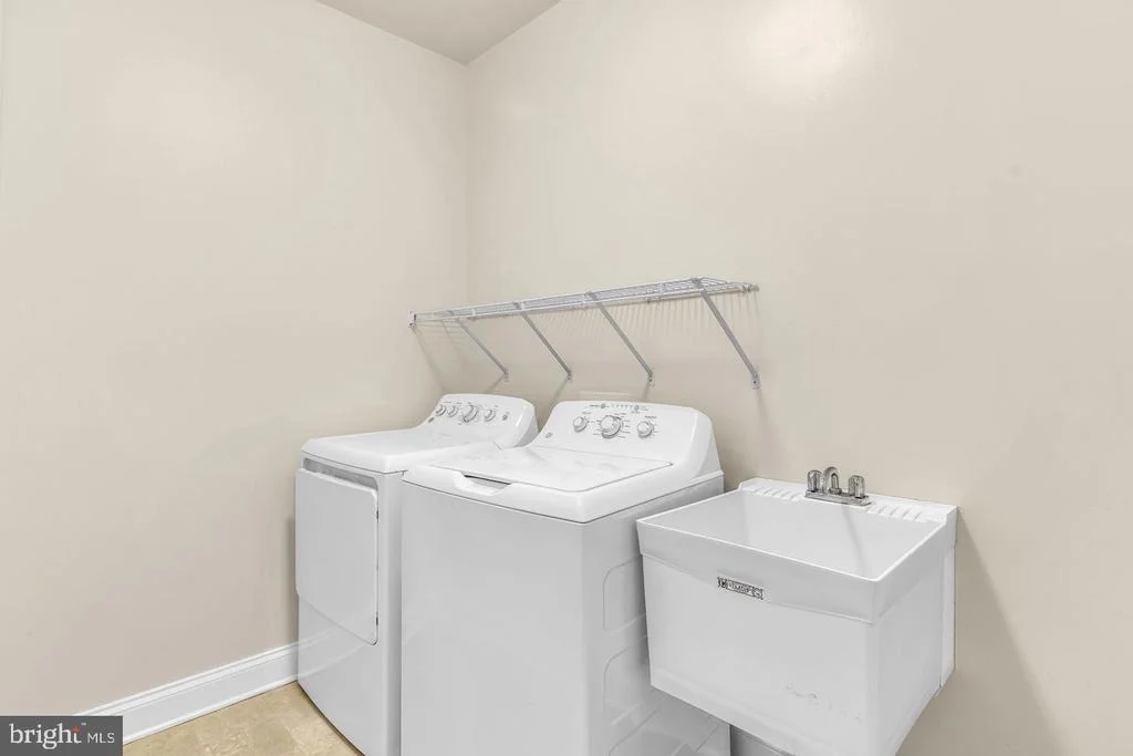 Photo of 42985 PASCALE TERRACE