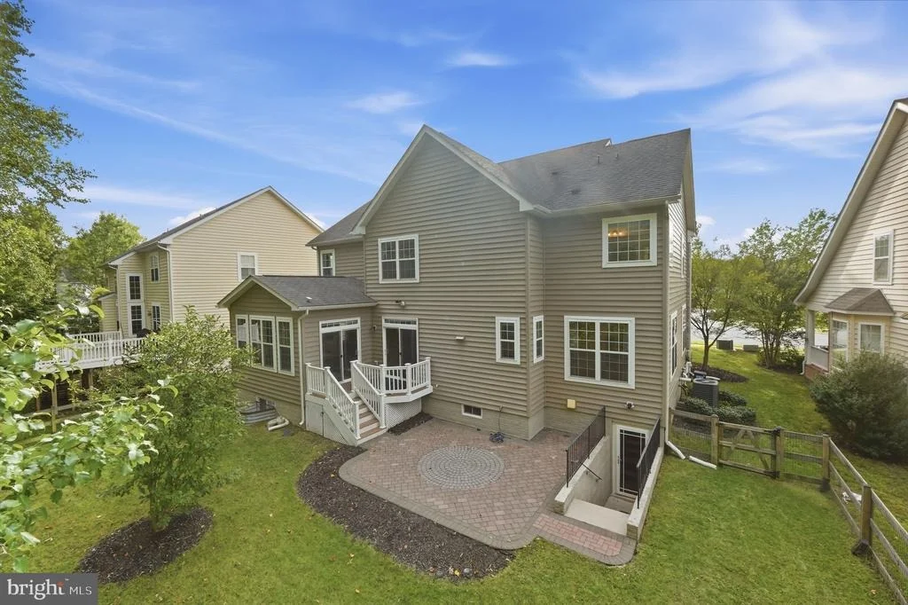 Photo of 3012 LAKE FOREST DRIVE