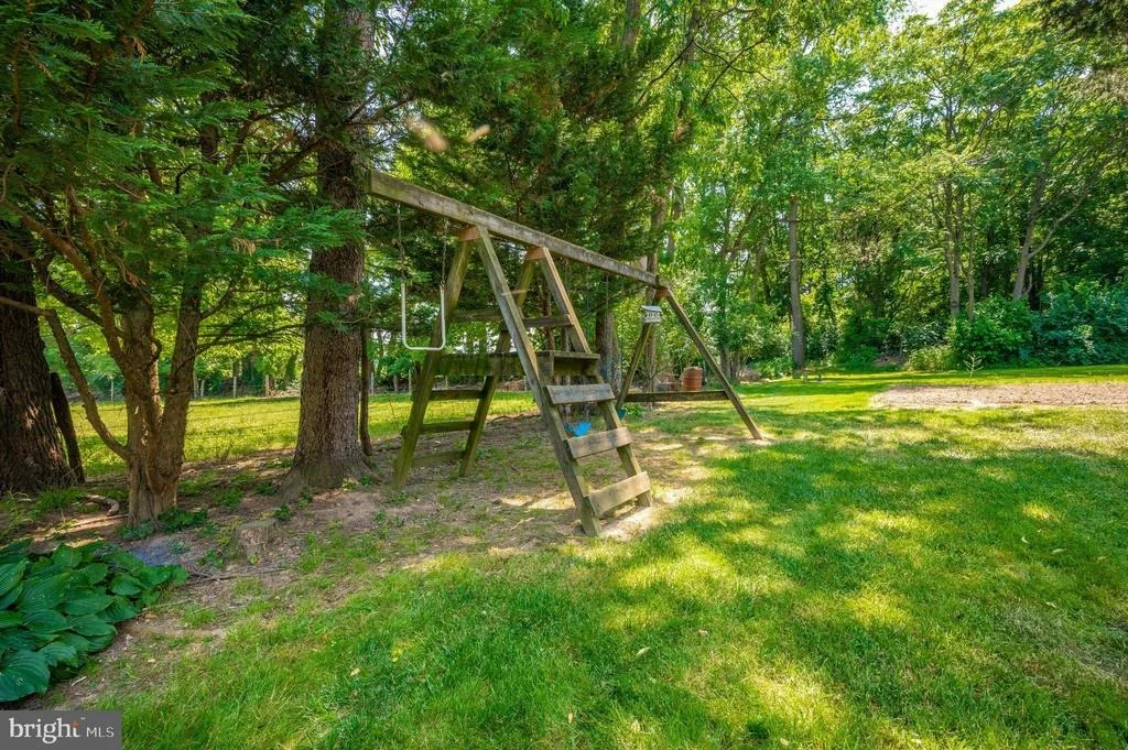 Photo of 4737 ELMER DERR ROAD
