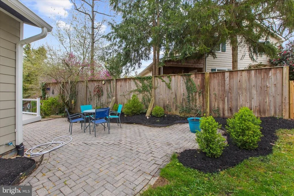Photo of 2642 QUEEN ANNE CIRCLE