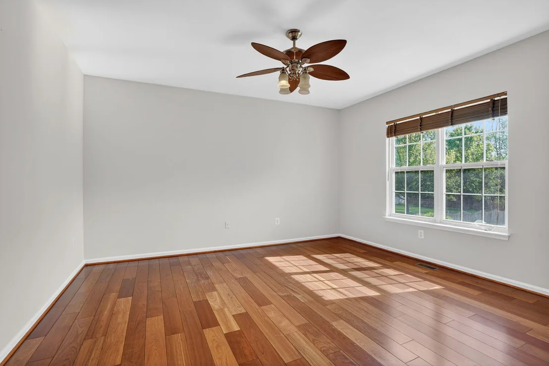 Photo of 25845 SPRING FARM CIRCLE