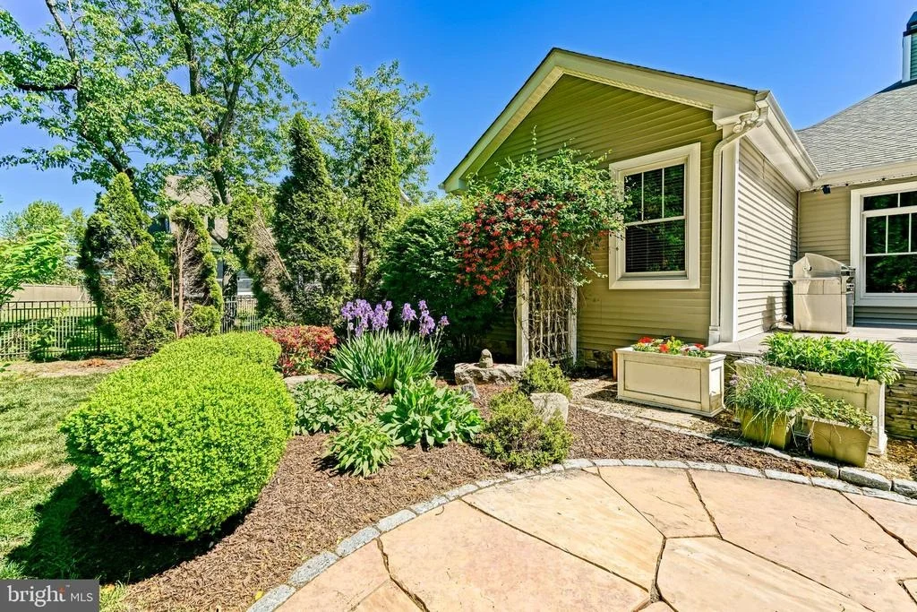 Photo of 17322 MERLIN LANE