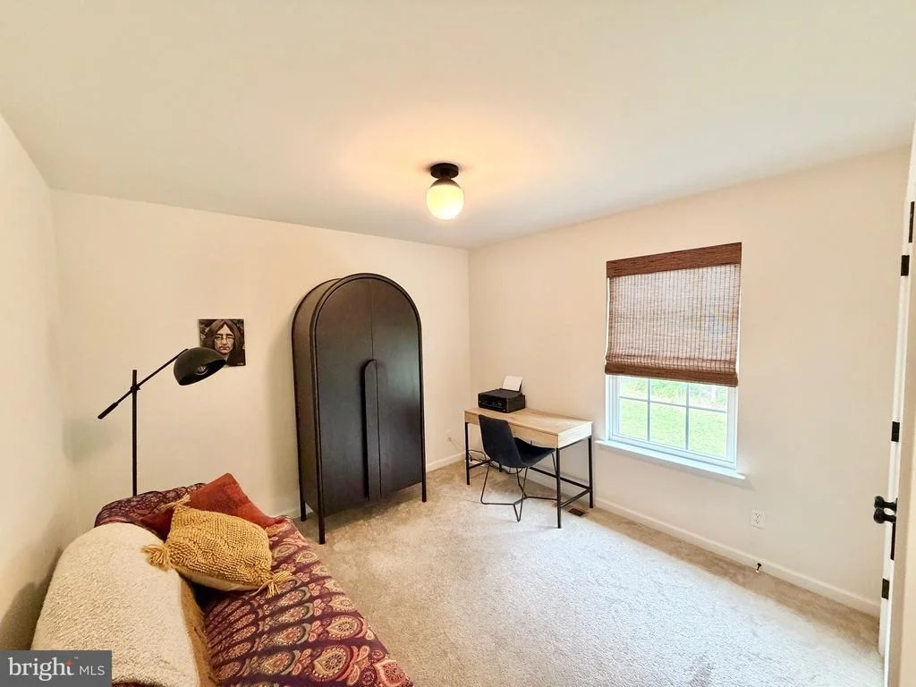 Photo of 9807 ROBERT E LEE DRIVE