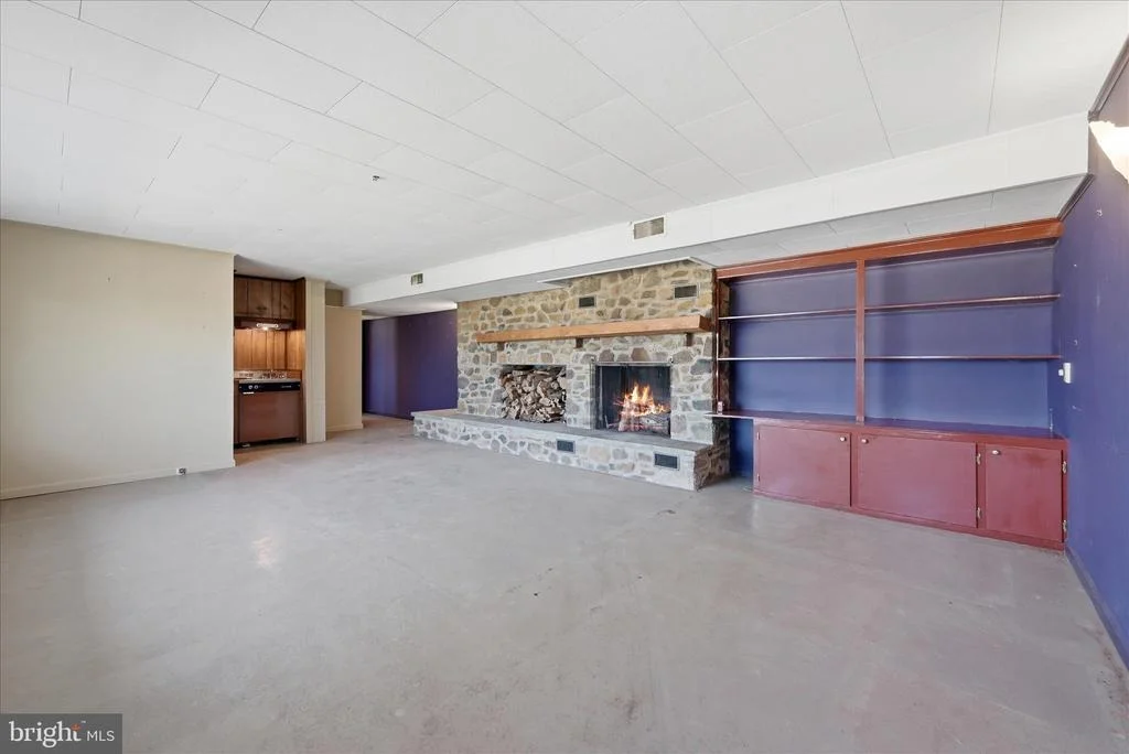 Photo of 2517 FIVE POINTS ROAD