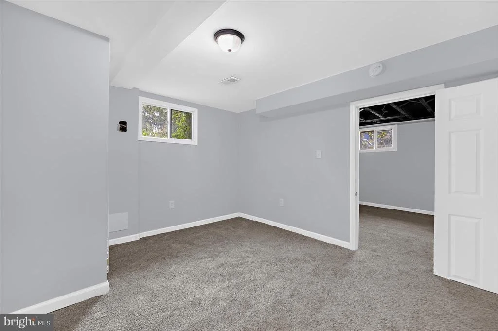 Photo of 726 HIGHWOOD DRIVE