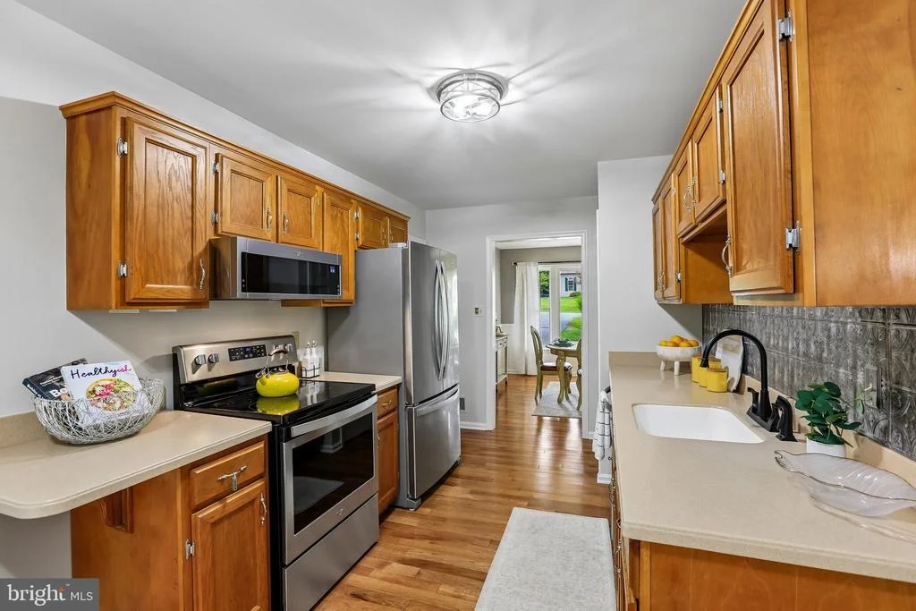 Photo of 24833 SHOWBARN CIRCLE