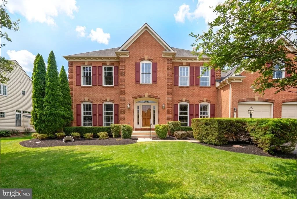 Photo of 6518 DEBHILL LANE