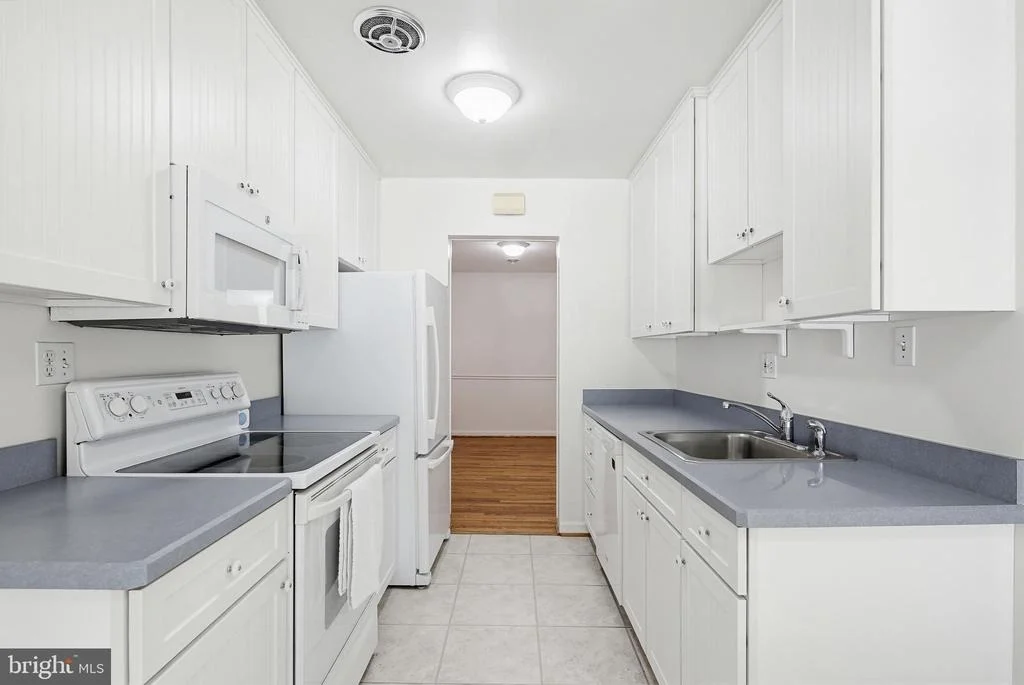 Photo of 504 WATERFORD ROAD