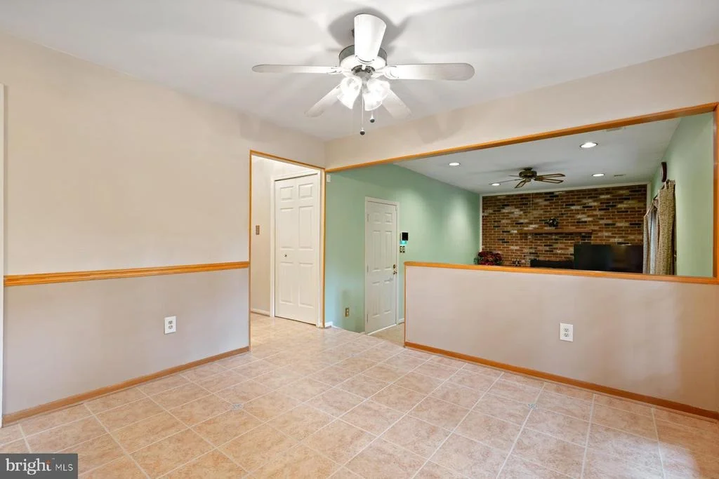 Photo of 19221 GATLIN DRIVE