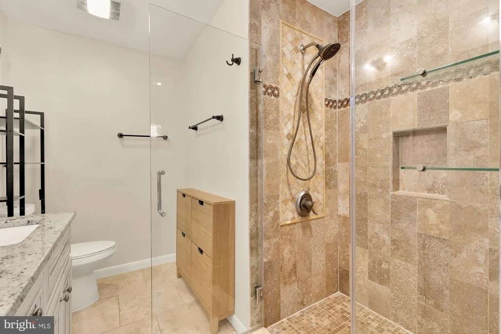 Photo of 5010 KING RICHARD DRIVE