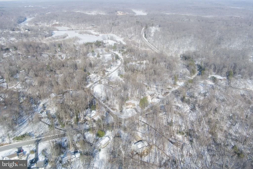 Photo of 6099 RIVER FOREST DRIVE