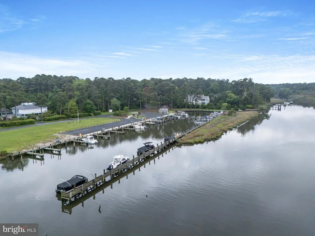 Photo of 94 TIDEWATERS ROAD