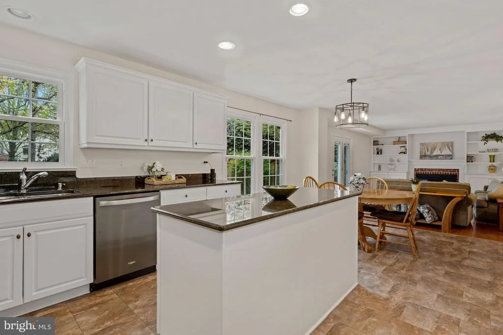 Photo of 6826 SILVER ANN DRIVE