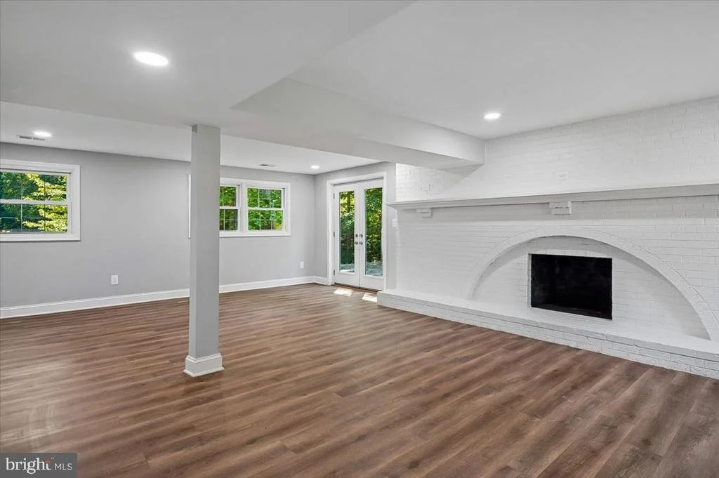 Photo of 8814 LAFAYETTE DRIVE