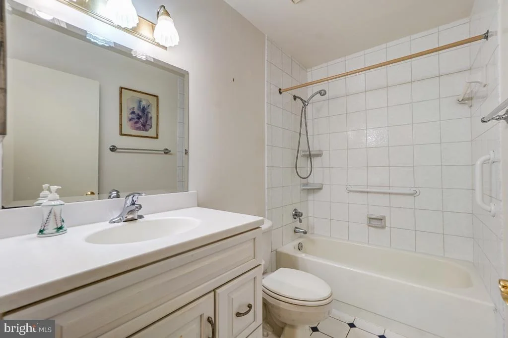 Photo of Unit 143A at 3501 FOREST EDGE DRIVE