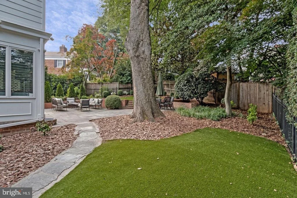 Photo of 4607 KENMORE DRIVE NW