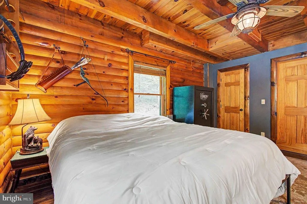 Photo of 995 BETTS LANE