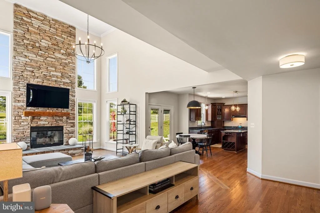 Photo of 6106 CHALLEDON CIRCLE