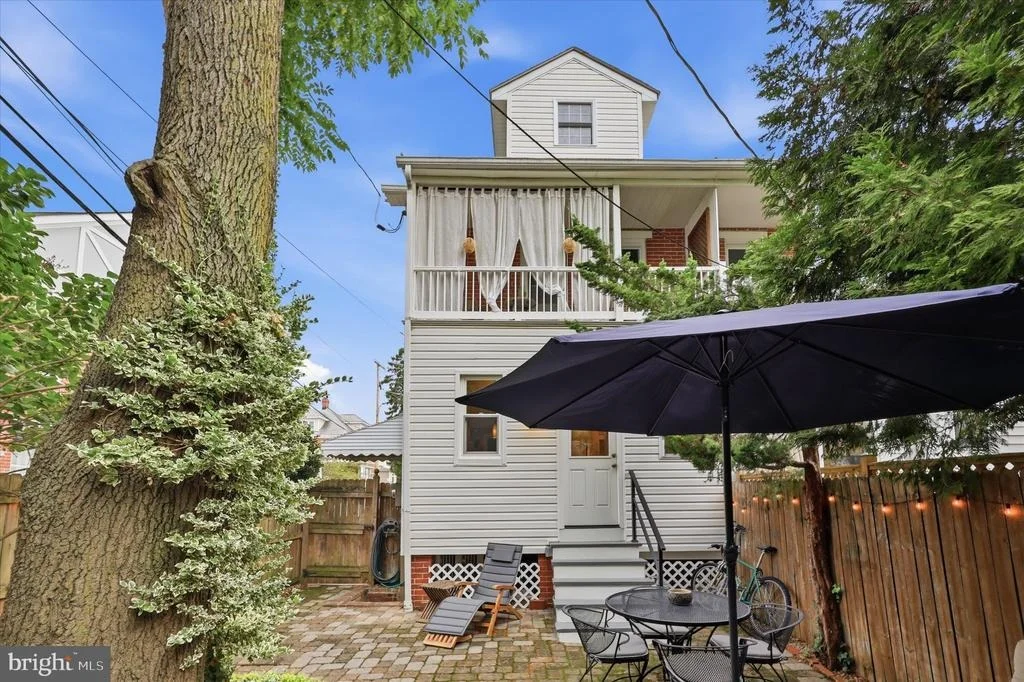 Photo of 512 ELM STREET