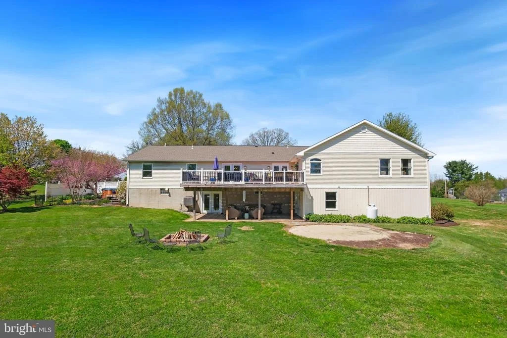 Photo of 9500 HOLSEY ROAD