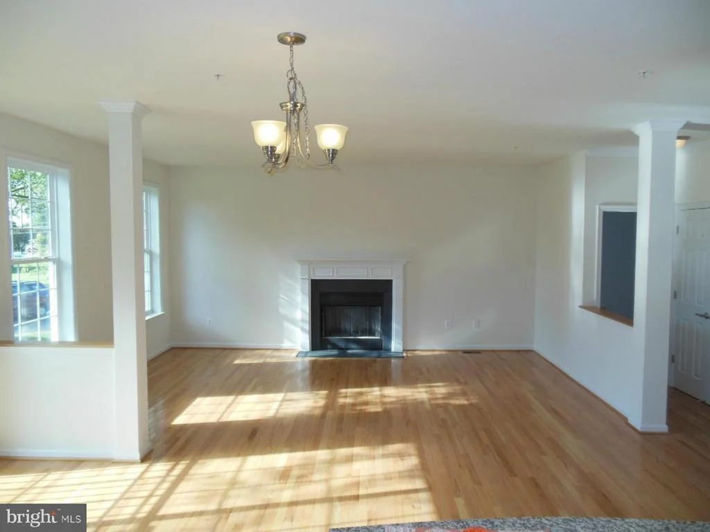 Photo of 25008 OAK DRIVE
